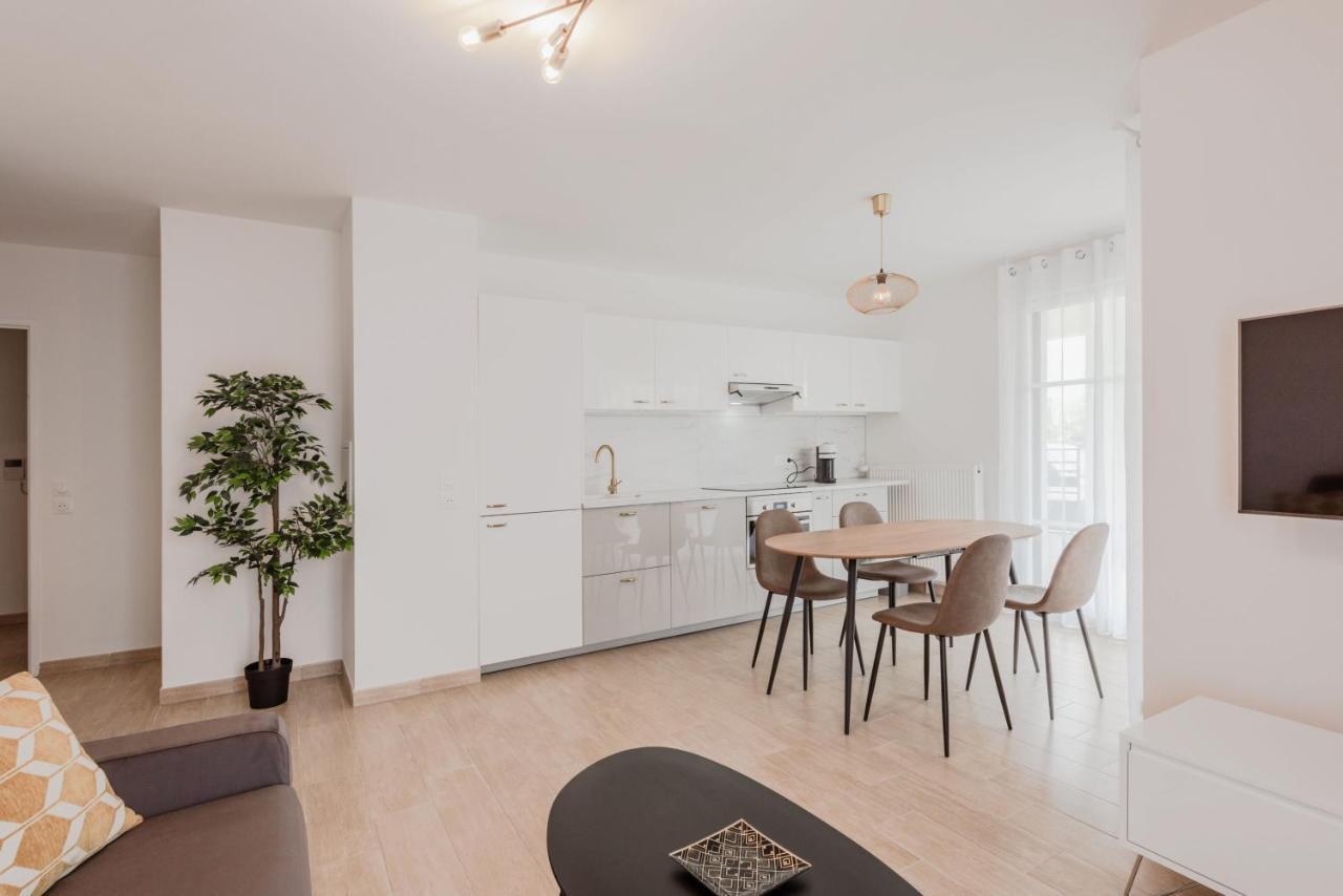 Loggia Disneyland Bmyguest Apartment Шеси Екстериор снимка